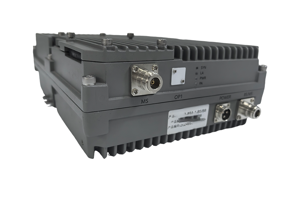  崇明三频手机信号接收器2000㎡